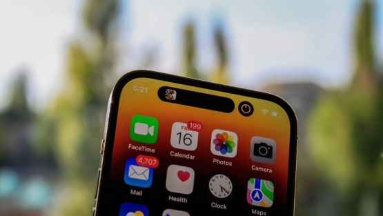 iphone 13 service center qatar